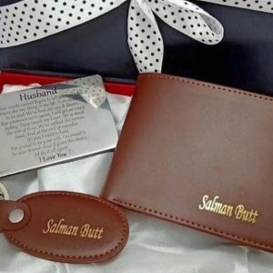Leather wallet keychain and metal card set